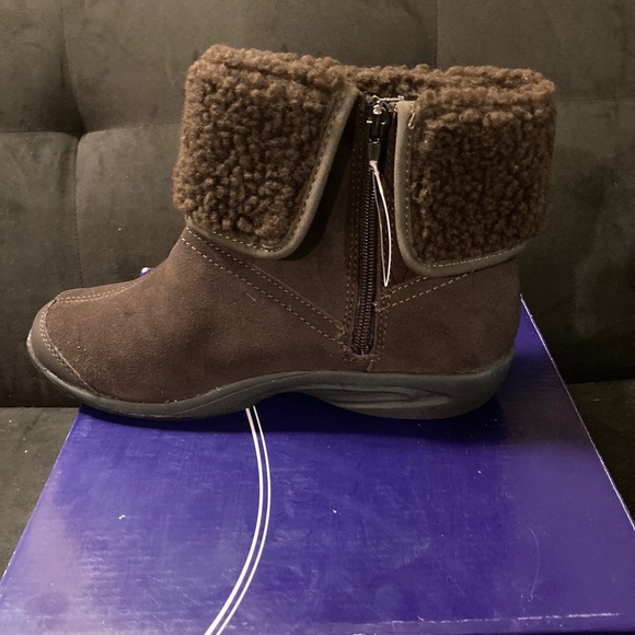 Easy Spirit ESLOCKDOWN Brown Leather Fur Suede Winter Boots Size 8.5 New in Box - Picture 7 of 10